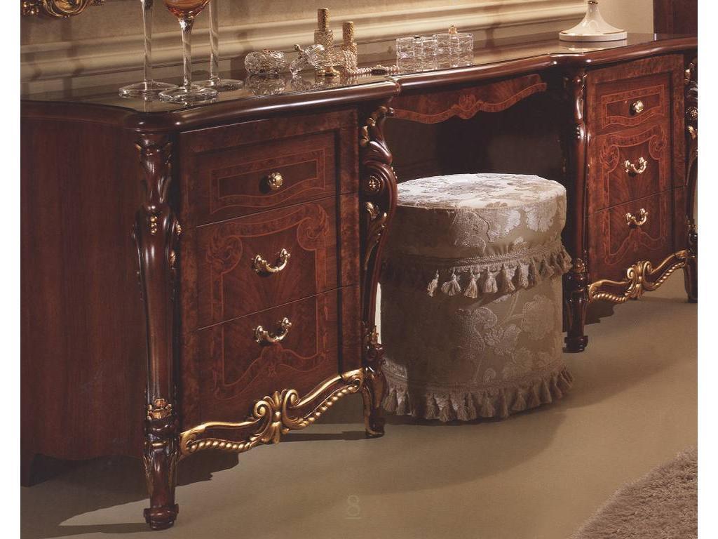 Arredo Classic: Donatello: пуф (бежевый)