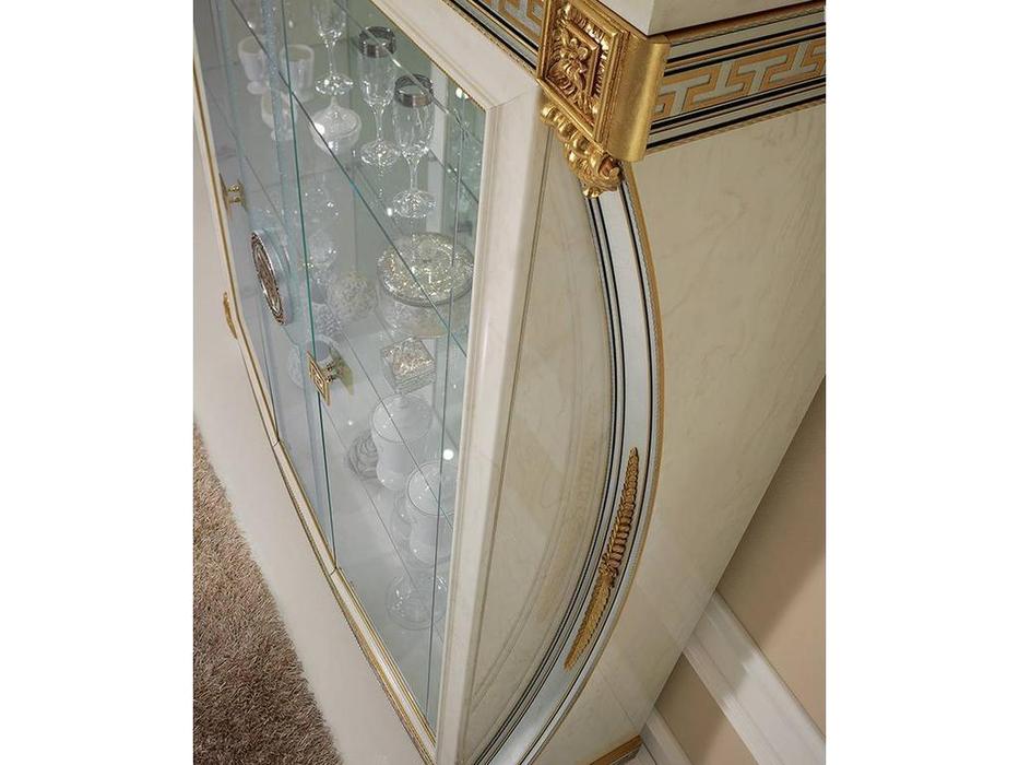 Arredo Classic: Liberty: витрина 3-х дверная (слоновая кость)