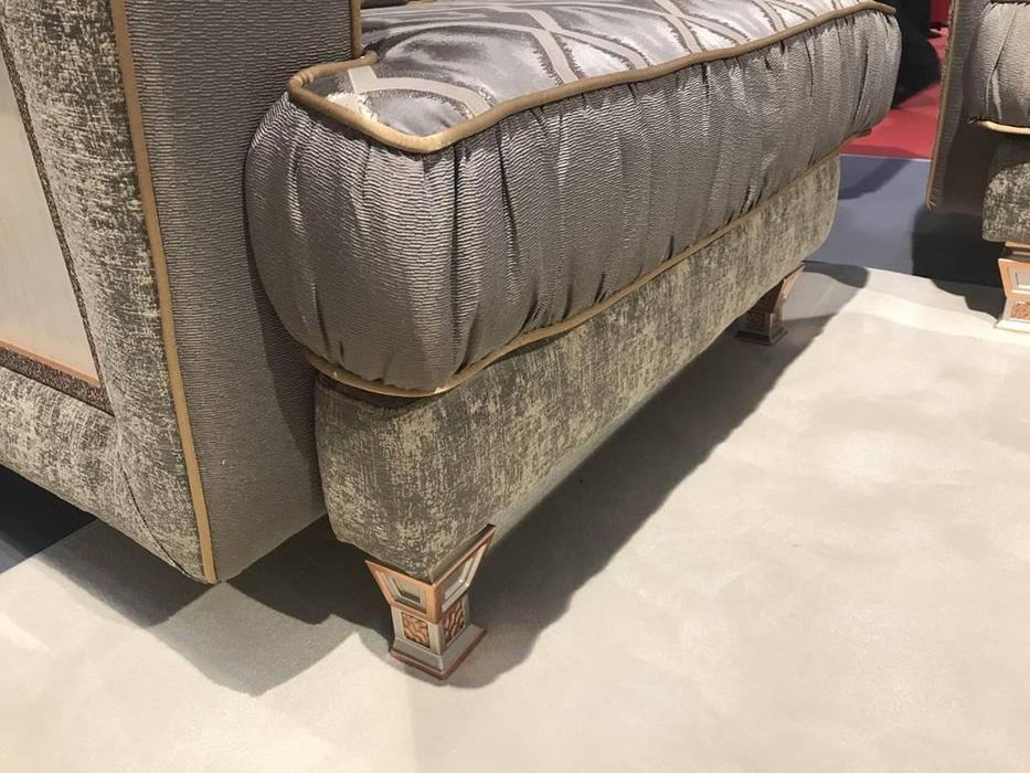 Arredo Classic: Dolce Vita: диван 2 местный (светло серый)