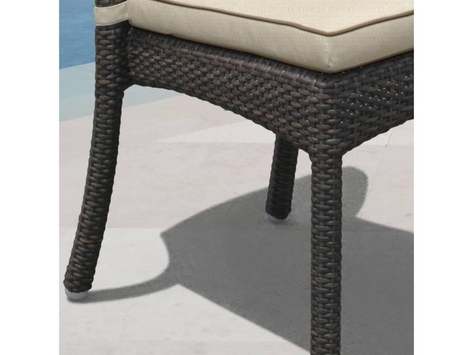 Skylinedesign: Ria: стул с подушкой  (MOCCA SILVER WALNUT CANVASS VELUM 5498)