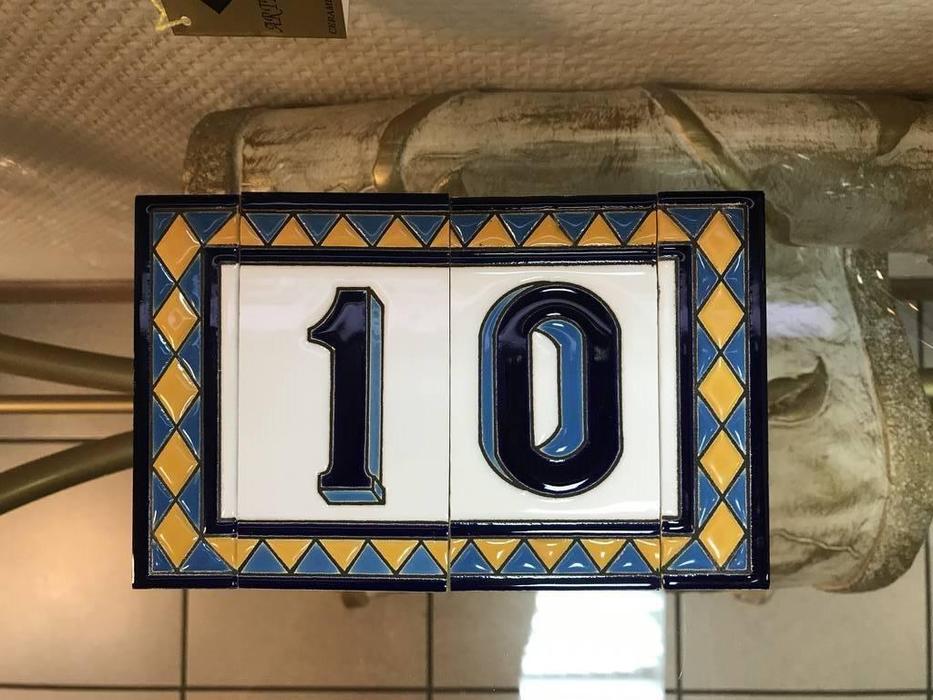 Artecer: Tamano: номер на дверь 10  Rombo
